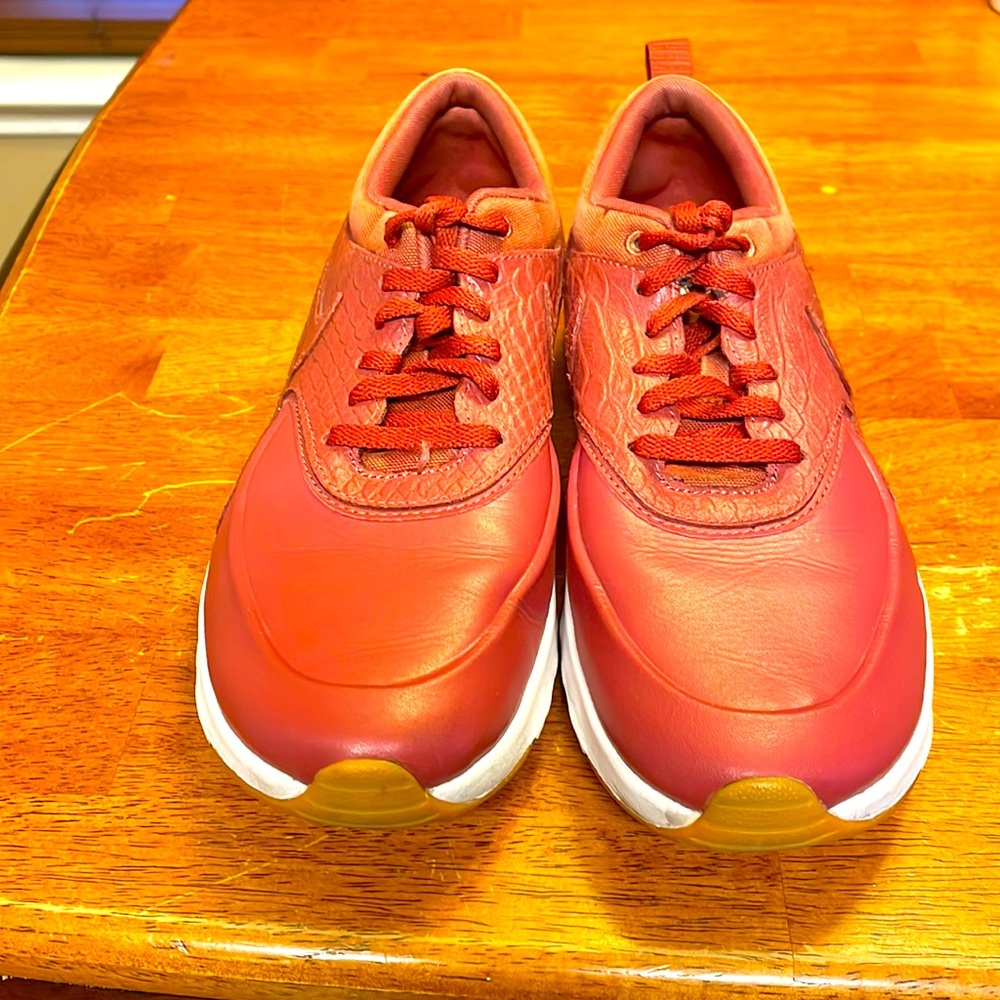 Nike Air Max Thea Tennis Shoes